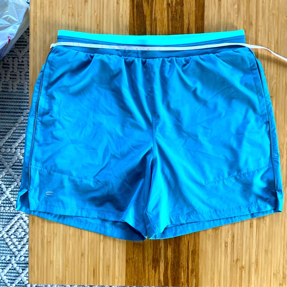 Men’s Fabletics The Fundamental Short II Lined 7in - Size Medium